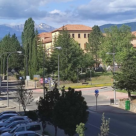 Apartamento O Mon Sabiñánigo 外观 照片